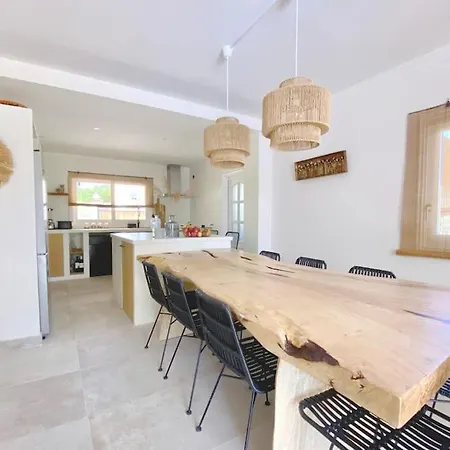 Celebrate Life's Precious Moments At Saca! Villa Sant Jordi de ses Salines