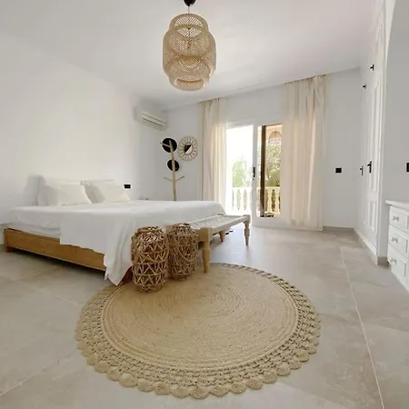 Villa Celebrate Life's Precious Moments At Saca! Sant Jordi de ses Salines